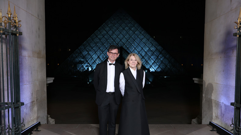 Après le vol des joyaux, le nouveau président du Louvre confirme un milliard d’euros de travaux