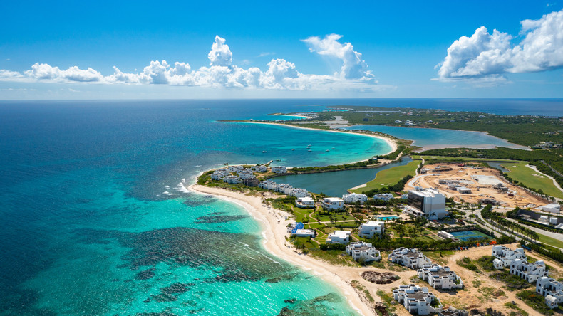 Une minuscule île des Caraïbes engrange des sommes colossales grâce à l'IA
