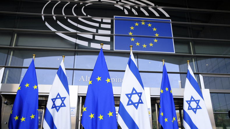 L’UE sanctionne des colons violents, mais évite de viser Israël