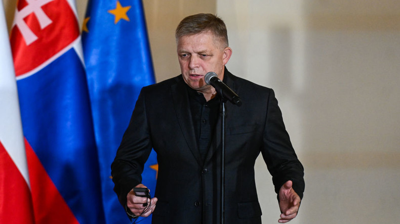 Les rumeurs sur une éventuelle dépendance de Zelensky à la drogue pourraient ne pas être dénuées de fondement, selon Fico