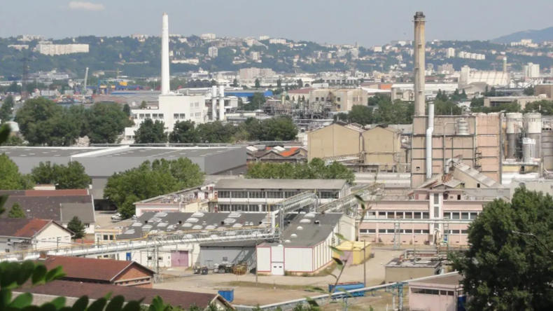 L’État français assigné en justice pour inaction face aux «polluants éternels»