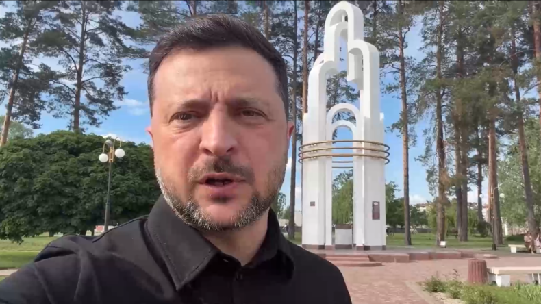 Zelensky menace d’attaquer les autorités biélorusses