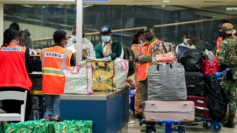 Ghana : de nouveaux migrants ouest-africains expulsés des États-Unis arrivent à Accra