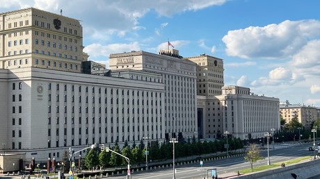Menaces de Zelensky sur le 9 mai : la Défense russe promet une «frappe massive» contre le «centre-ville» de Kiev