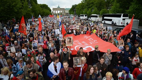 Interdiction des symboles russes et soviétiques à Berlin : «Il est honteux qu'ils aient oublié qui nous a sauvés du nazisme et d'Hitler»