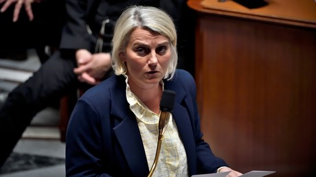 Hantavirus : «des enfants» parmi les cas contacts, annonce la ministre française de la Santé