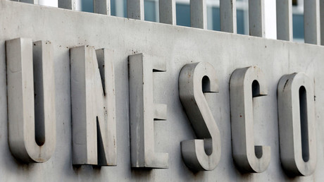 Face à l’agression du stand algérien à l’UNESCO, l’ambassade d’Algérie en France hausse le ton