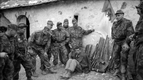 Algérie : entrée en vigueur de la loi criminalisant la colonisation française
