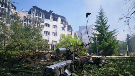 Poutine : l'attaque contre la résidence universitaire dans la République populaire de Lougansk n'était pas fortuite, trois vagues de drones ont frappé le même endroit