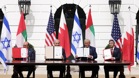 Trump relance les accords d’Abraham : pression sur les pays du Golfe dans le cadre du dossier iranien