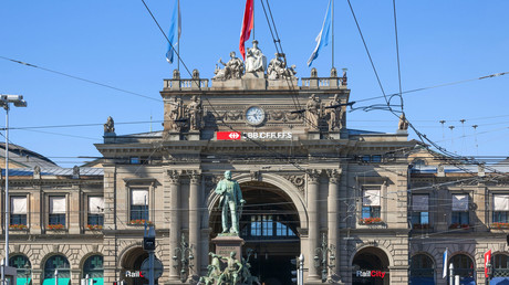 Zurich : Attaque au couteau à la gare, trois personnes blessées (VIDÉO)