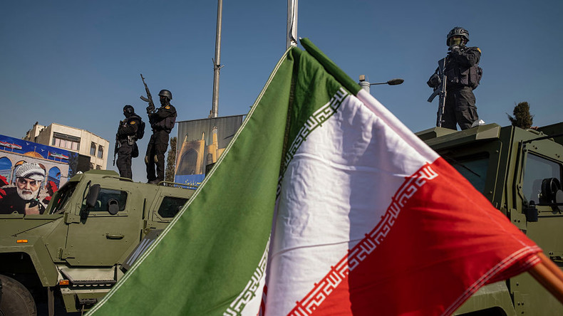 Les frappes israéliennes contre le Liban et le blocus américain donnent carte blanche à l'armée iranienne, affirme Ghalibaf