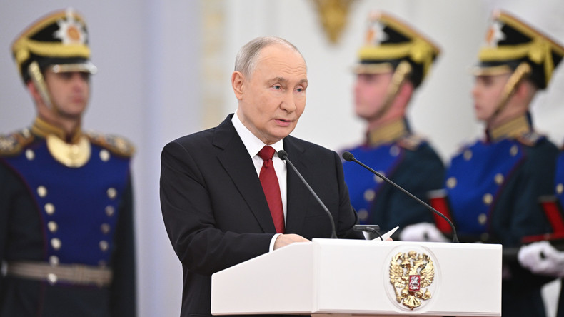 Poutine à l'occasion de la Journée de la Russie: «Les étapes du parcours plus que millénaire de notre État forment un tout unique et indissociable»