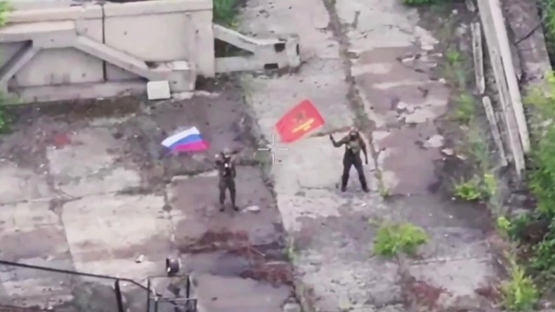 L'avancée des troupes russes force Kiev à évacuer des entreprises stratégiques de la ligne de front vers l'ouest de l'Ukraine