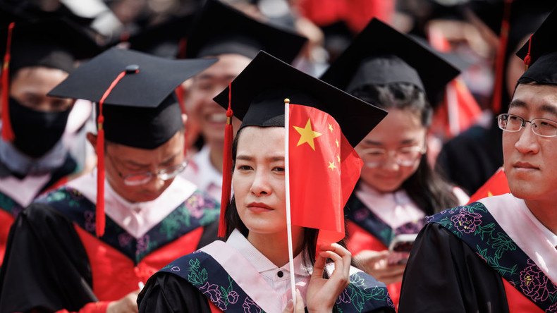 La Chine supprime 12 200 filières jugées obsolètes pour accélérer sa révolution de l'IA