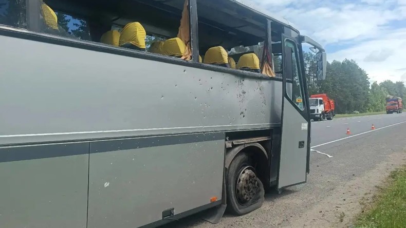 Un bus de l'équipe de football junior biélorusse visé par une attaque ukrainienne : un mort et six blessés, dont des enfants
