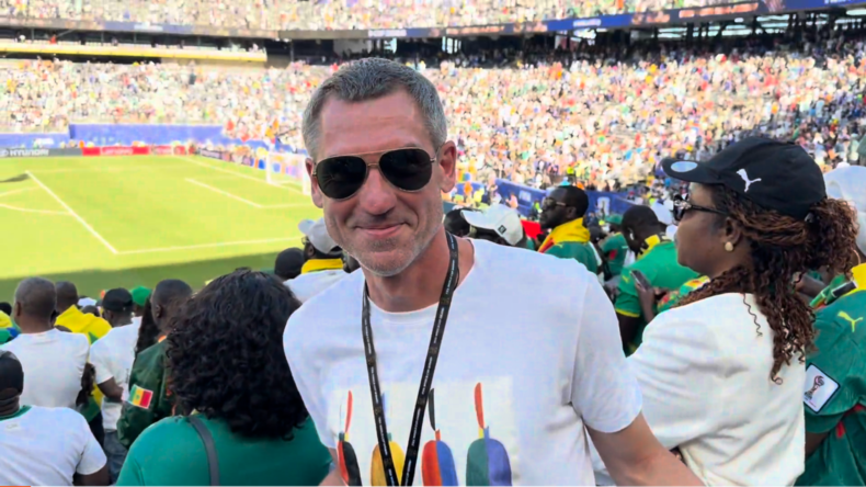 Un Russe fait le tour du monde pour voir jouer l'équipe sénégalaise, capable de créer une «ambiance de fête»