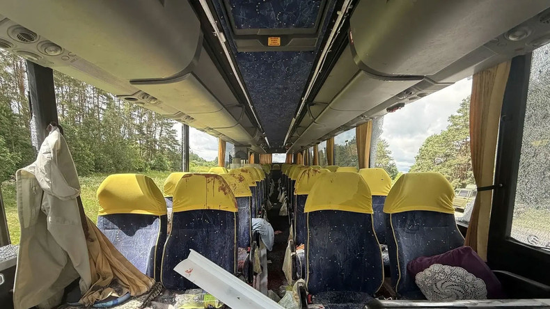 «Acte de terrorisme flagrant» : Moscou et Minsk condamnent l'attaque de Kiev contre un bus avec des jeunes footballeurs biélorusses