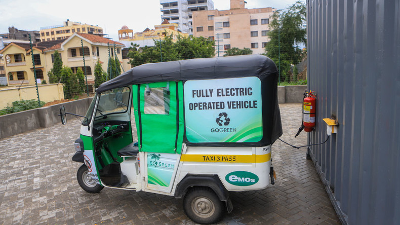 Quand la guerre en Iran stimule la demande de véhicules électriques en Afrique
