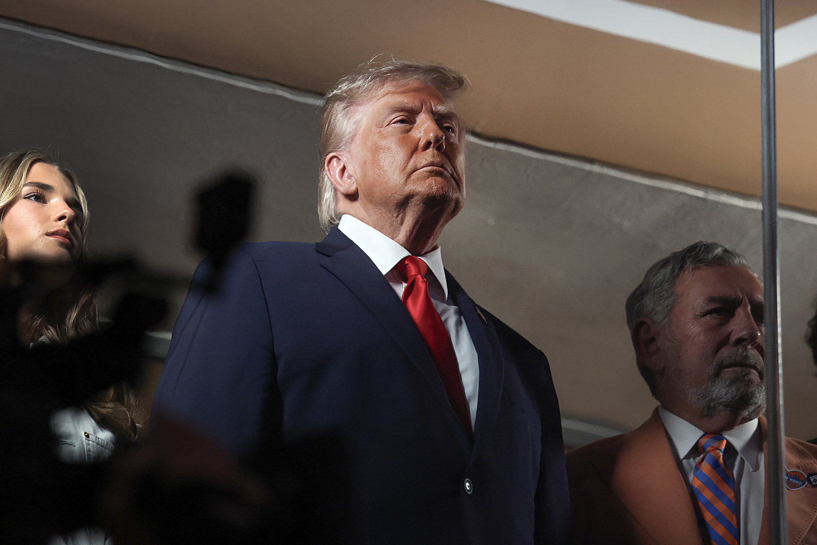 Réouverture du détroit d’Ormuz : «Nous n’avons pas besoin d’aide», assure Trump devant Macron