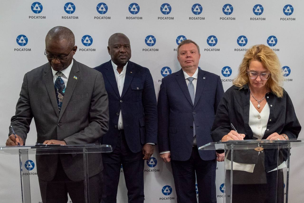 Nucléaire : la Russie et le Rwanda signent une feuille de route pour un projet de petit réacteur modulaire