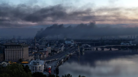 Kiev visée par une frappe russe de grande ampleur durant la nuit : Moscou cible le complexe militaro-industriel ukrainien