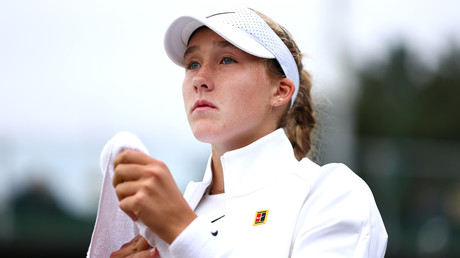Roland Garros : la Russe Mirra Andreïeva balaye l'ukrainienne Marta Kostyuk