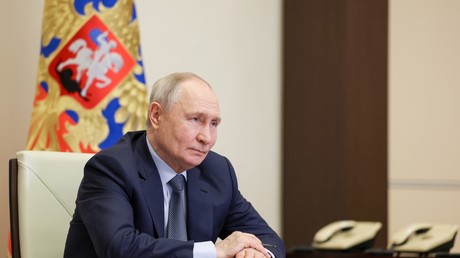 «Les adversaires de la Russie n’hésitent pas à rec