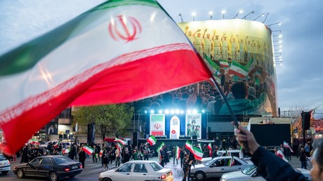 La levée des sanctions contre l'Iran et l'ouverture du détroit d'Ormuz : ce que l'on sait de l'accord entre l'Iran et les États-Unis