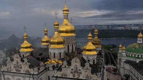 Incendie à la Laure de Kiev : fake news sur une frappe prétendue et opération de communication de Zelensky avant le G7