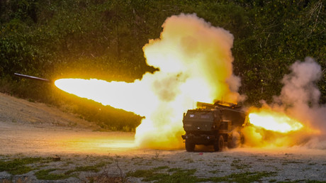 Troisième guerre mondiale : Londres teste des missiles «pour aider l'Ukraine à bombarder Moscou»