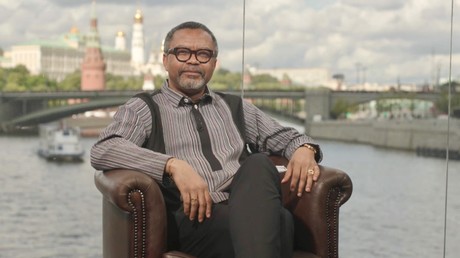 CHANTAGE, NÉOCOLONIALISME ET LEÇONS DE RÉSILIENCE