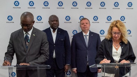 Nucléaire : la Russie et le Rwanda signent une feuille de route pour un projet de petit réacteur modulaire