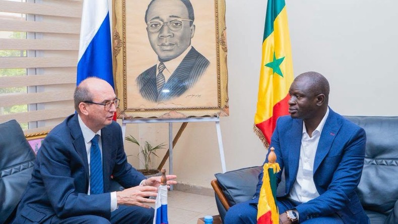 Sénégal : l’ambassade de Russie et la ville de Thiès accélèrent les projets phares de leur partenariat