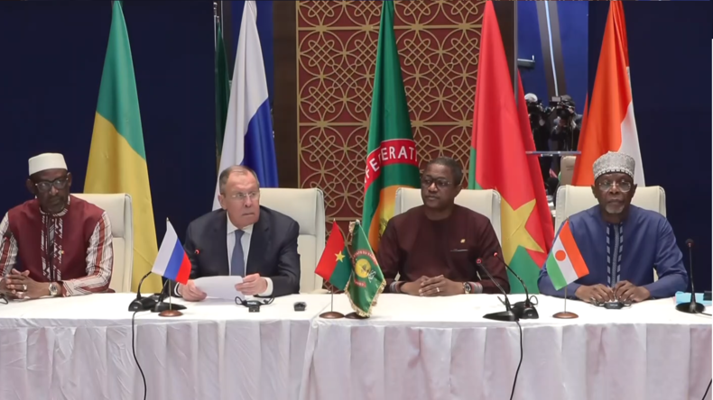 Deuxième réveil de l'Afrique, lutte contre le colonialisme et le terrorisme : conférence de presse de Sergueï Lavrov et des chefs de la diplomatie de l'AES