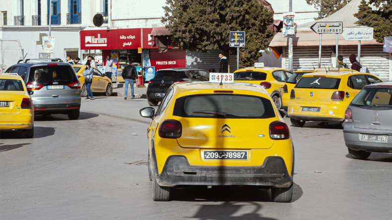 Tunisie : la grève des taxis et louages divise syndicats et organisations professionnelles