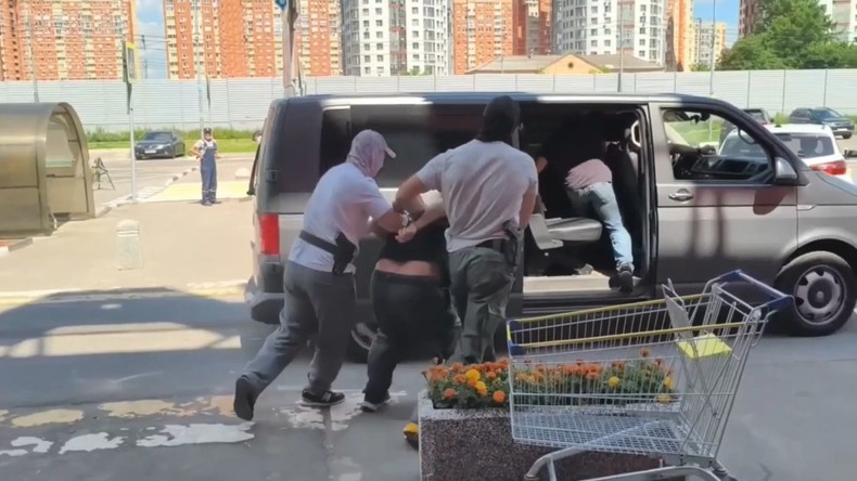 Le FSB déjoue une attaque massive de drones visant une entreprise russe du secteur de la défense dans la région de Moscou