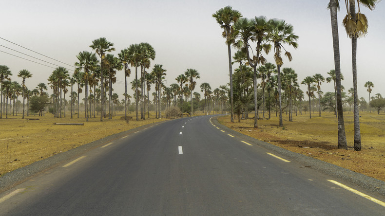 Sénégal : la Banque mondiale approuve un financement de 140 millions de dollars pour les routes agricoles