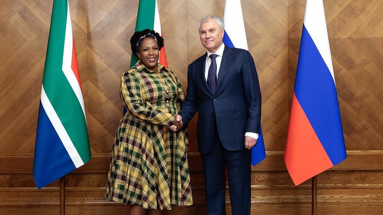 Russie-Afrique du Sud : la coopération interparlementaire au cœur d’un entretien à Moscou
