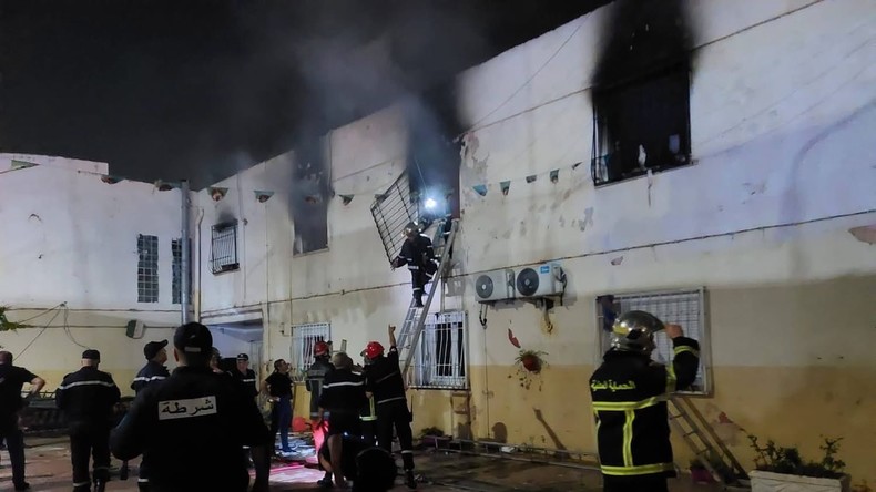 Algérie : émotion nationale après l’incendie qui a coûté la vie à onze enfants dans l’orphelinat de Mohammadia