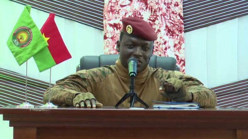 Burkina Faso : souveraineté et prospérité au cœur de l’allocution sans filtre d’Ibrahim Traoré dans le Yaadga