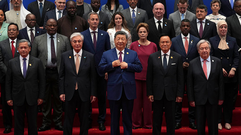 La Chine annonce la création d’une coalition internationale sur l’intelligence artificielle réunissant 29 pays, dont la Russie