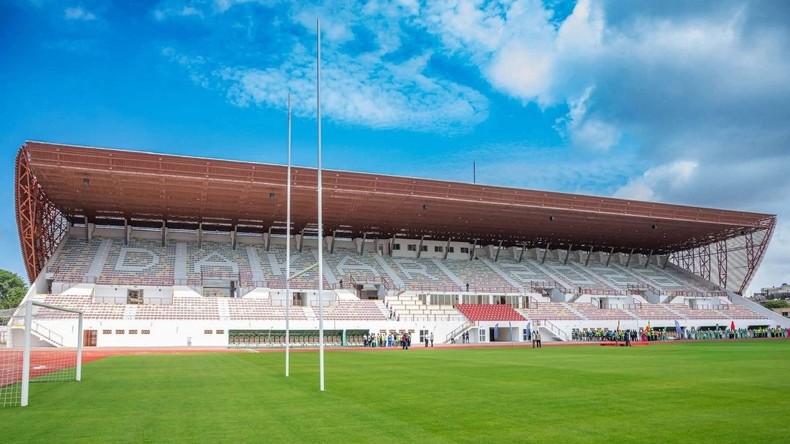 JOJ Dakar 2026 : Bassirou Diomaye Faye réceptionne la piscine et le stade Iba Mar Diop destinés à accueillir les épreuves olympiques