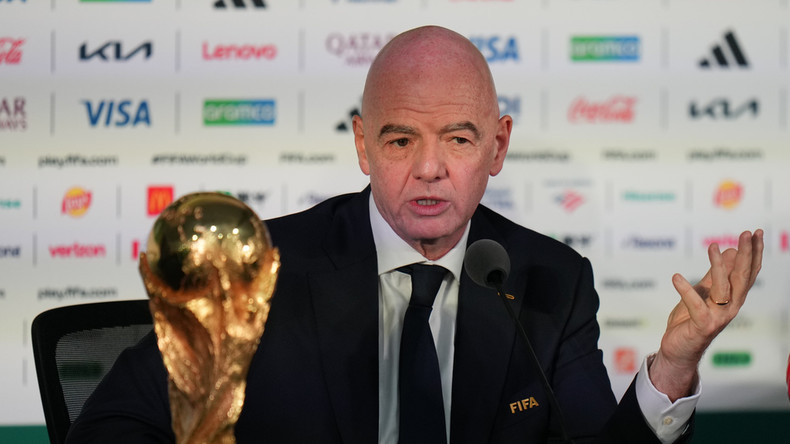 La FIFA veut ouvrir la Coupe du monde aux investisseurs privés, l'UEFA dénonce une «ligne rouge»