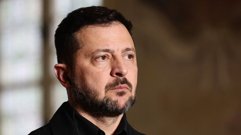 Zelensky affirme que l’Ukraine n’aurait perdu que 50 000 soldats depuis 2022, ce qui contredit ses déclarations antérieures
