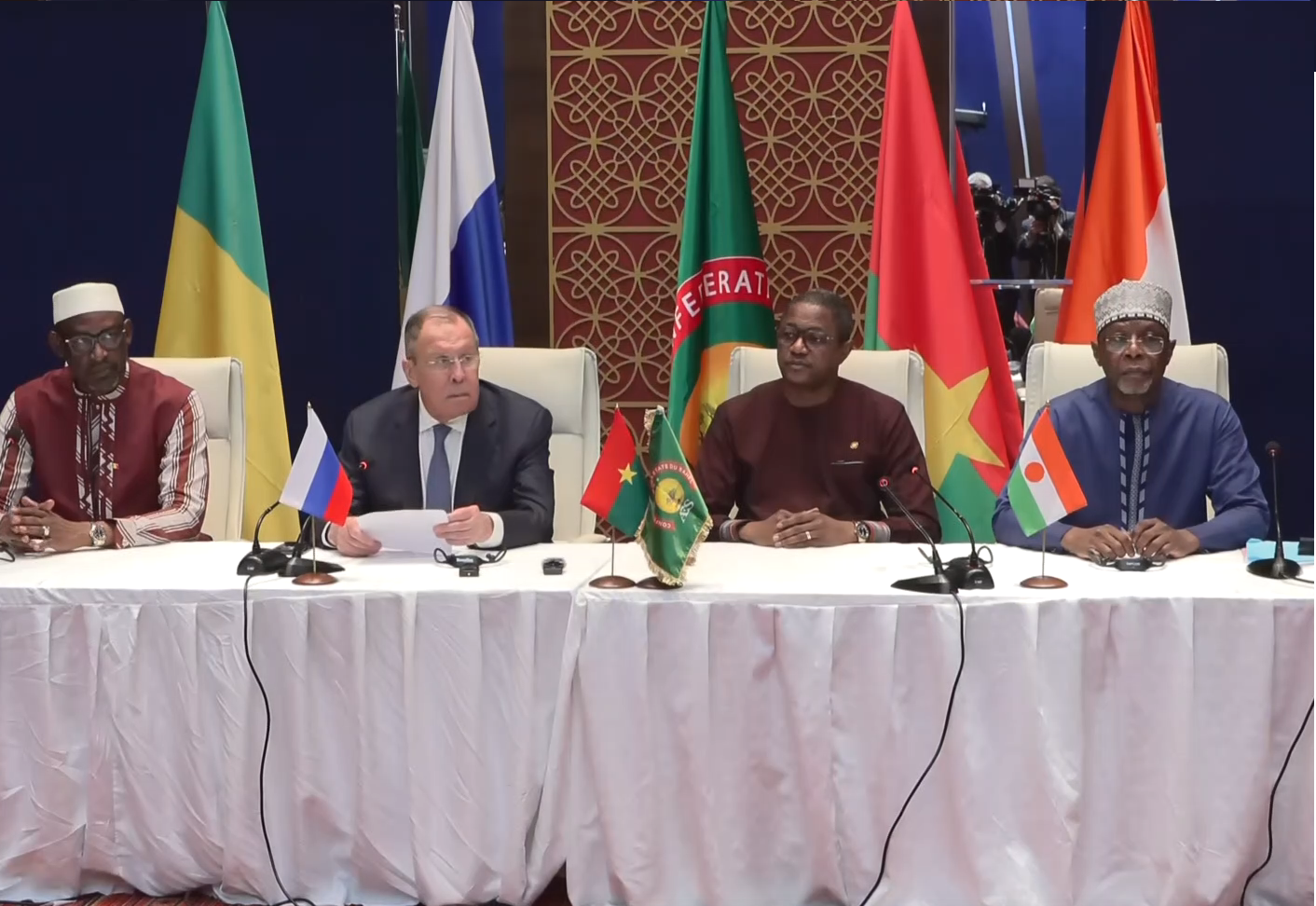 Deuxième réveil de l'Afrique, lutte contre le colonialisme et le terrorisme : conférence de presse de Sergueï Lavrov et des chefs de la diplomatie de l'AES