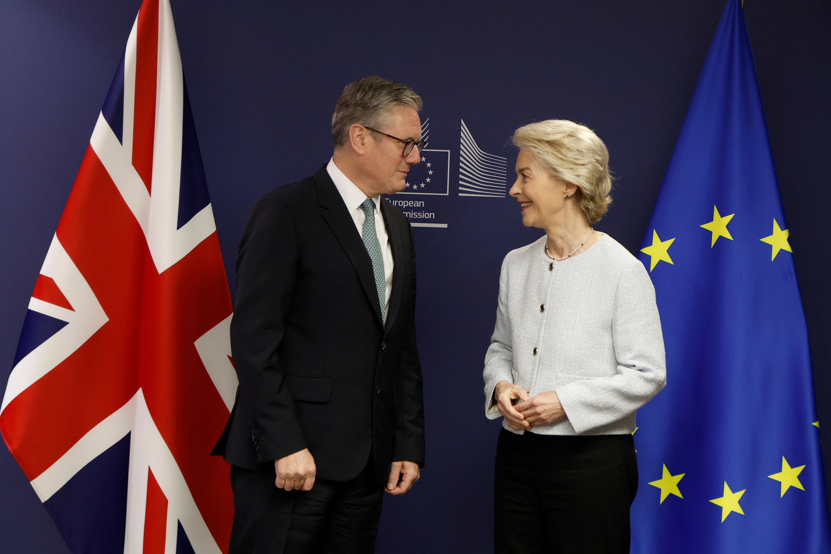 Ukraine : Bruxelles veut autoriser des achats d'armes britanniques avec des fonds européens