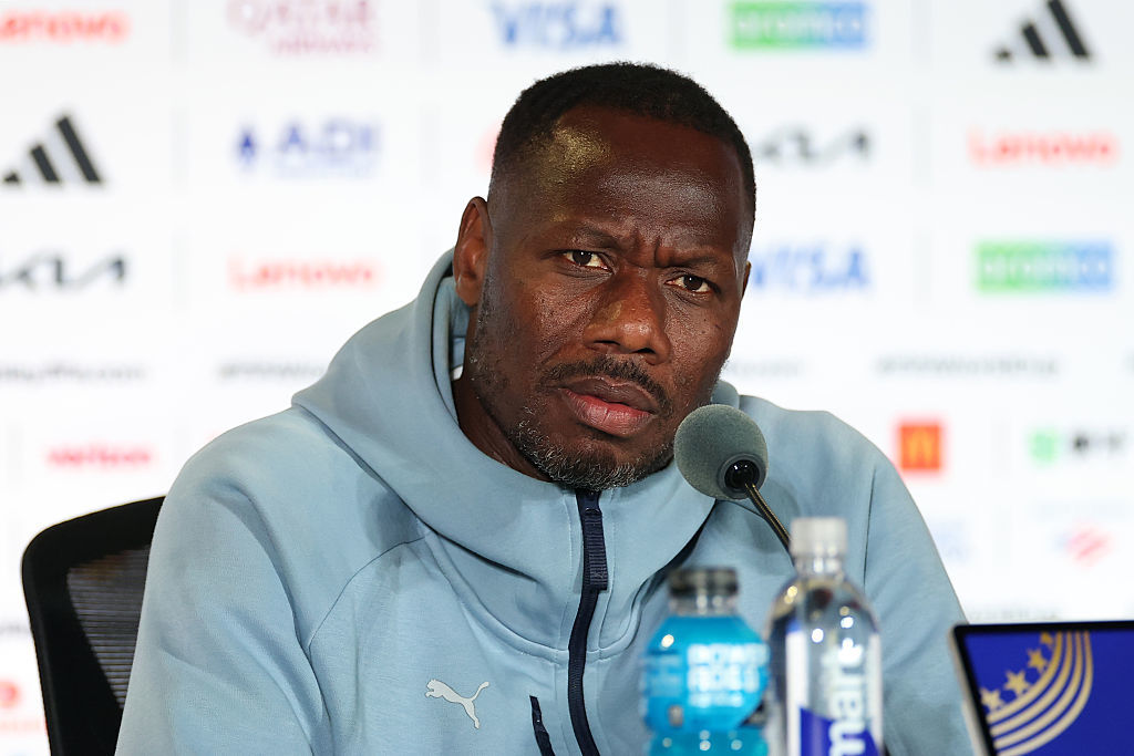 Sénégal : la FSF sous pression après le refus de l’État de prendre en charge le contrat de Pape Thiaw