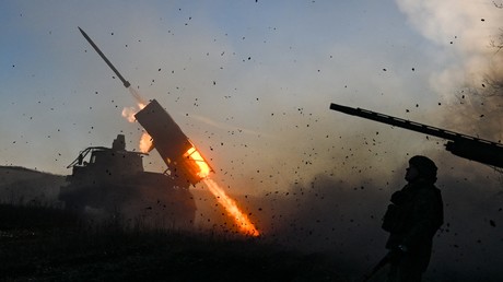 Riposte aux attentats ukrainiens : l’armée russe cible les usines de drones et les centres logistiques clés de Kiev