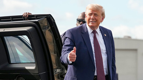 Donald Trump aurait profité d’une chute boursière qu'il a lui-même provoqué